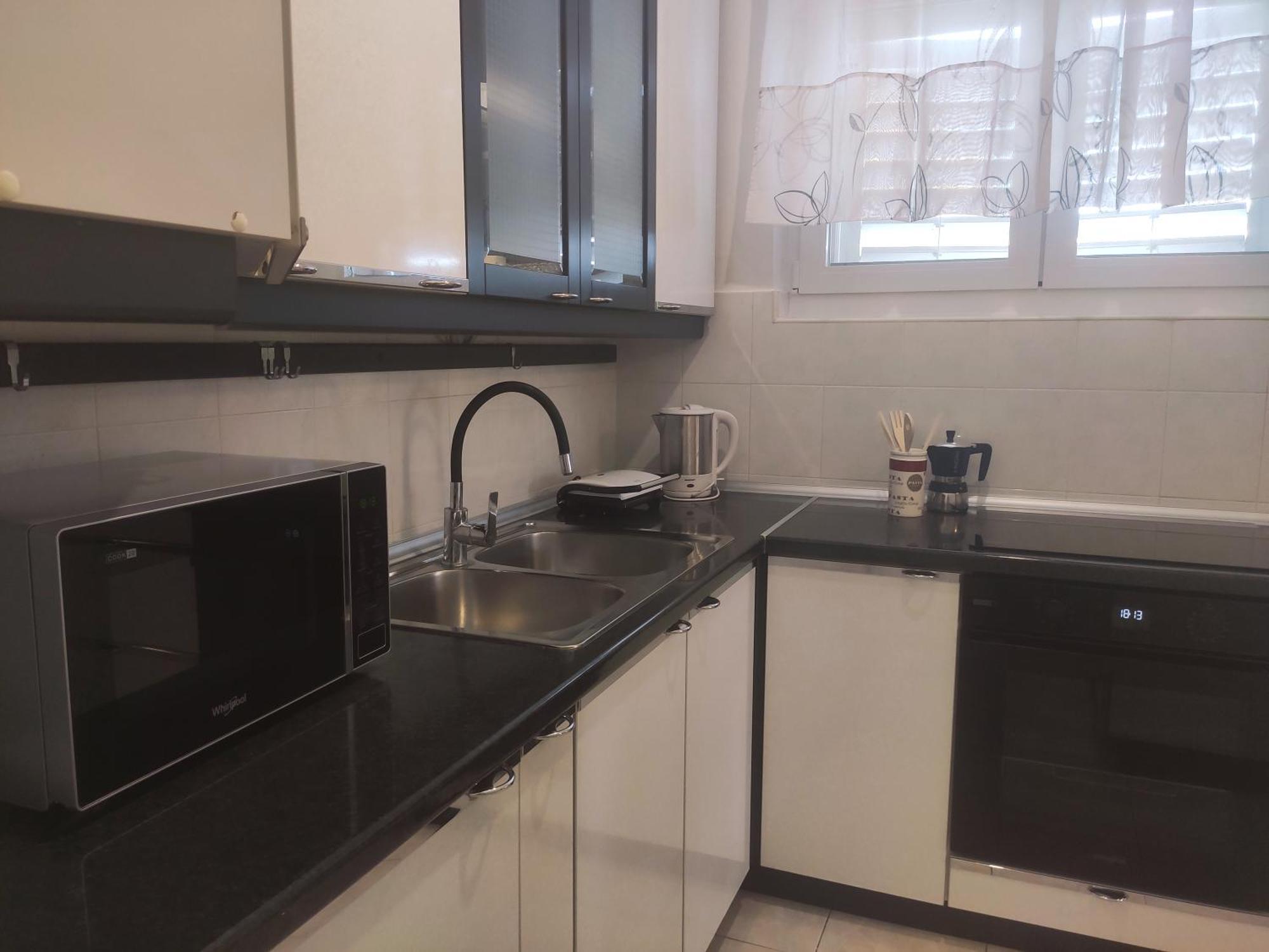 Siesta Apartments Шибеник Экстерьер фото